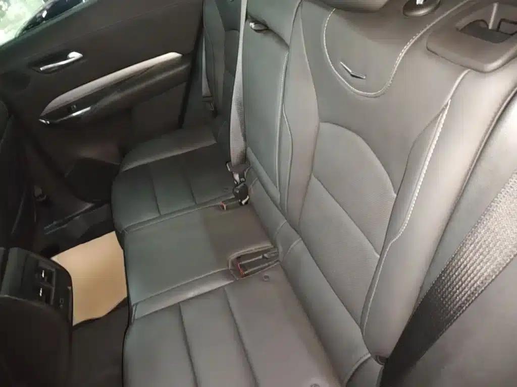2022 Cadillac XT4 28T 2WD Premium — миниатюра 17