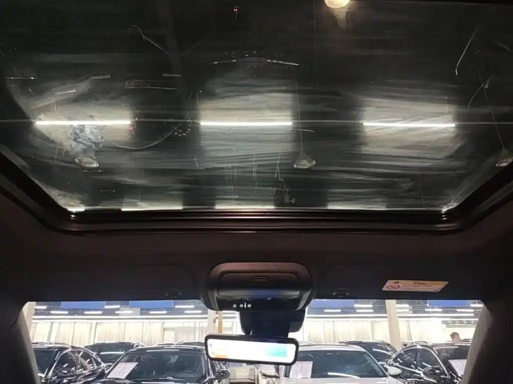 2022 Cadillac XT4 28T 2WD Premium — миниатюра 18