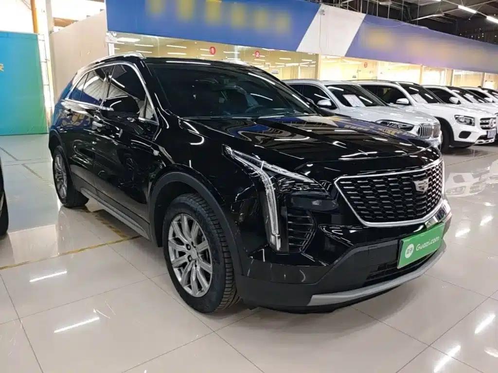 2022 Cadillac XT4 28T 2WD Premium — миниатюра 4