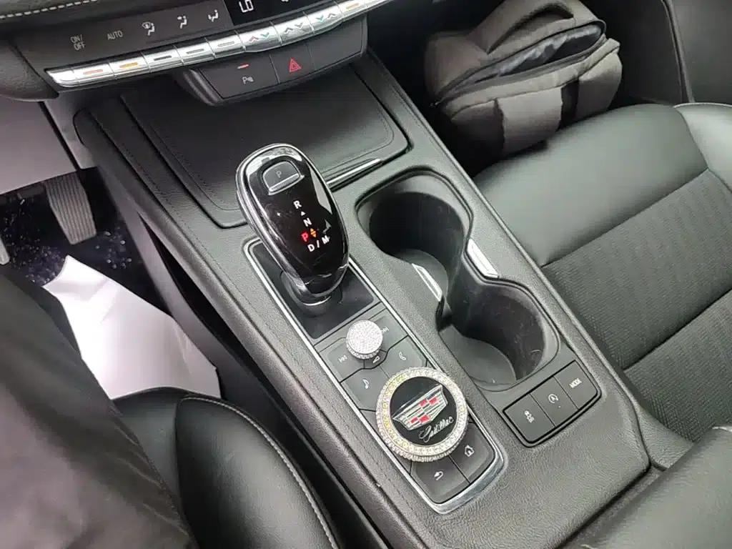Cadillac XT4 2021 28T Two-Wheel Drive Technology Edition — миниатюра 14