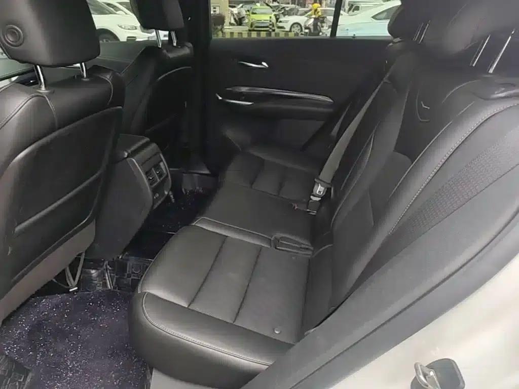 Cadillac XT4 2021 28T Two-Wheel Drive Technology Edition — миниатюра 17