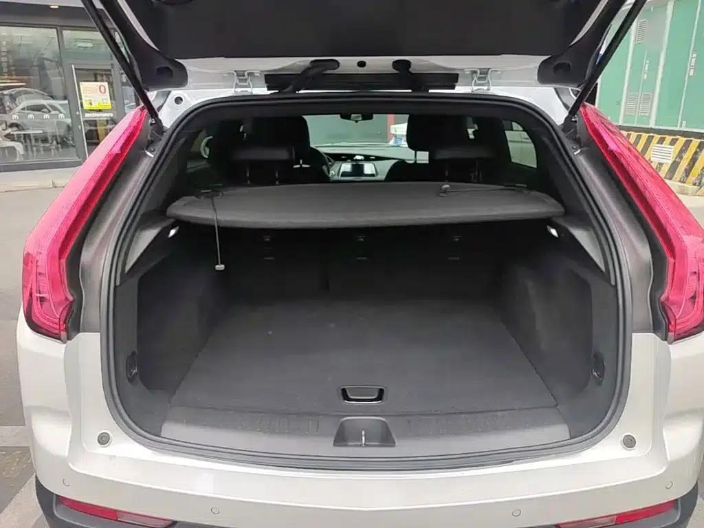 Cadillac XT4 2021 28T Two-Wheel Drive Technology Edition — миниатюра 19