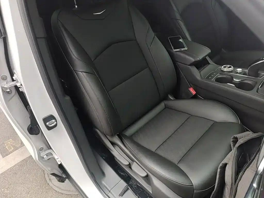 Cadillac XT4 2021 28T Two-Wheel Drive Technology Edition — миниатюра 25