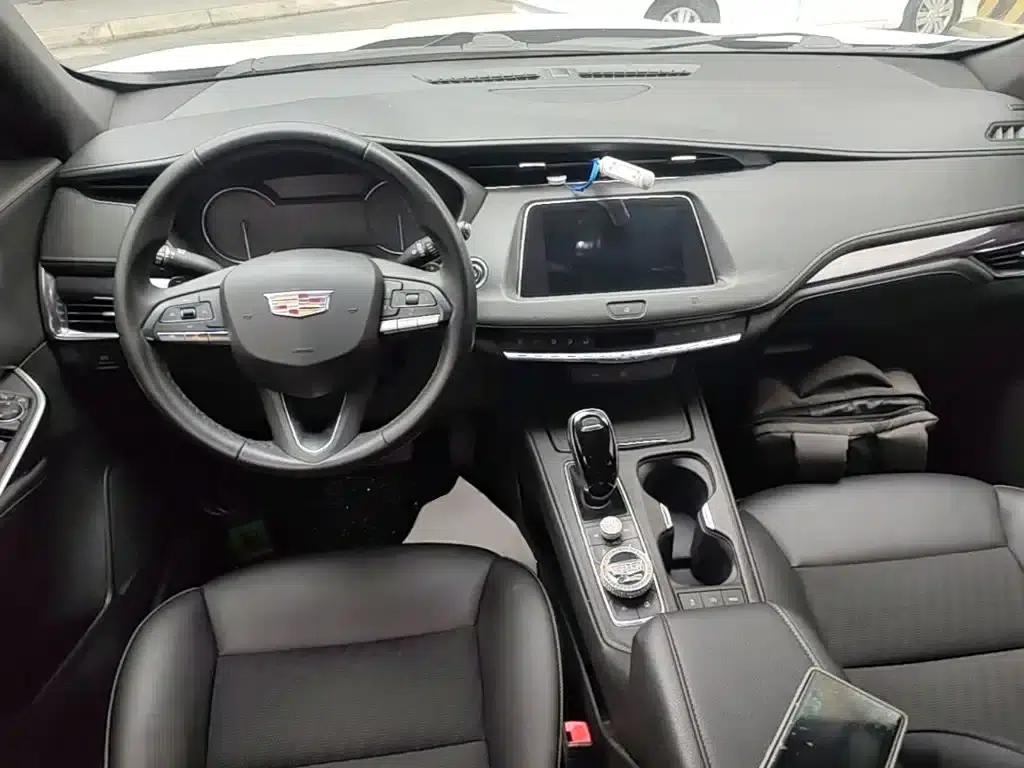 Cadillac XT4 2021 28T Two-Wheel Drive Technology Edition — миниатюра 10
