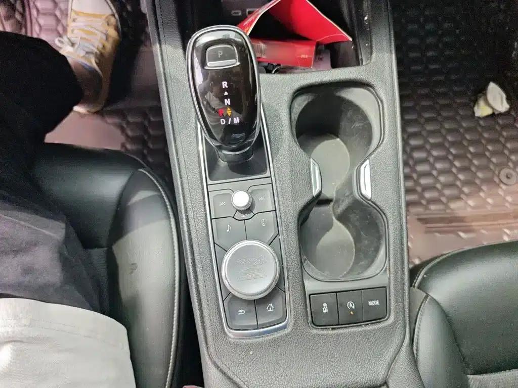 2020 Cadillac XT4 Facelift 28T Two-Wheel Drive Technical Edition — миниатюра 8