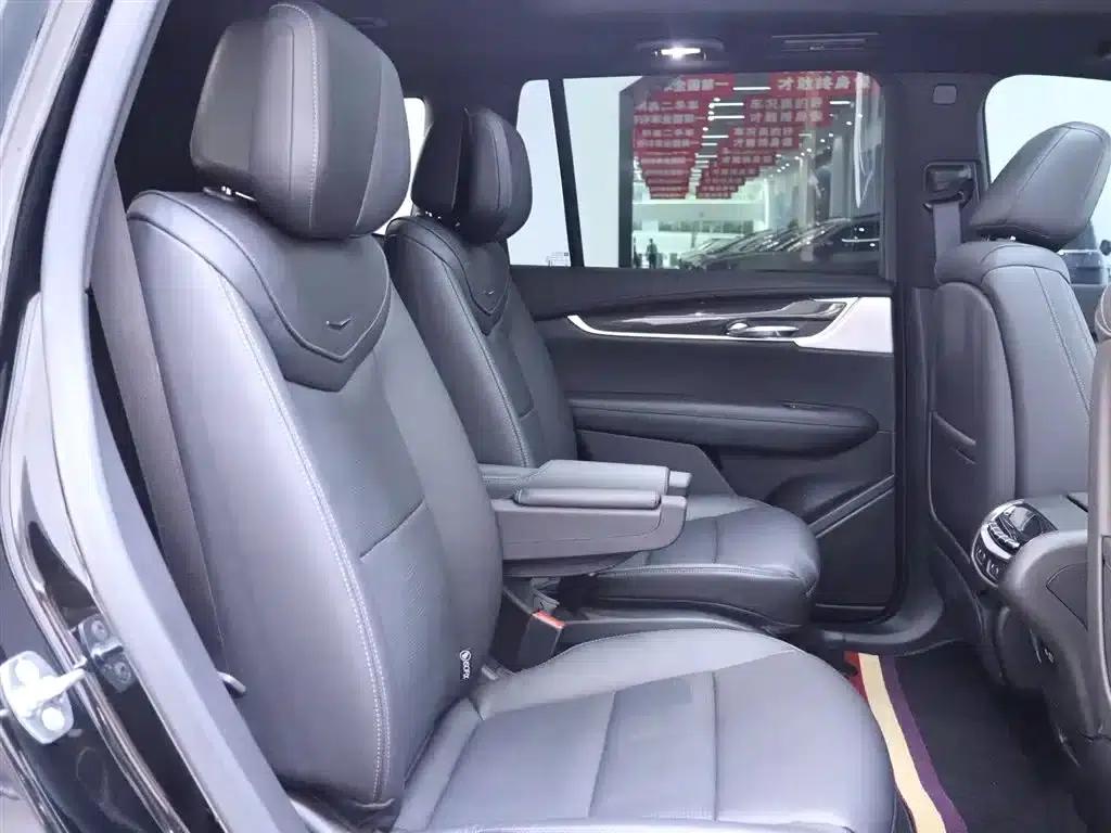 Cadillac XT6 2025 2.0T Six-Seat AWD Premium Executive Black Label Edition — миниатюра 22