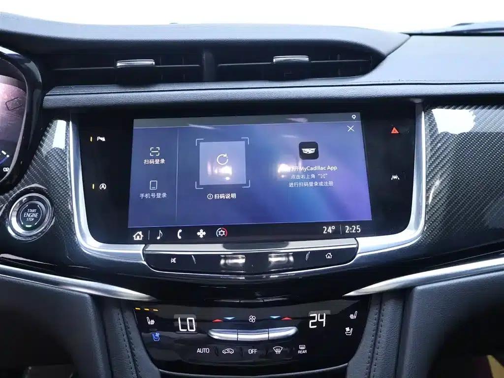 Cadillac XT6 2025 2.0T Six-Seat AWD Premium Executive Black Label Edition — миниатюра 10