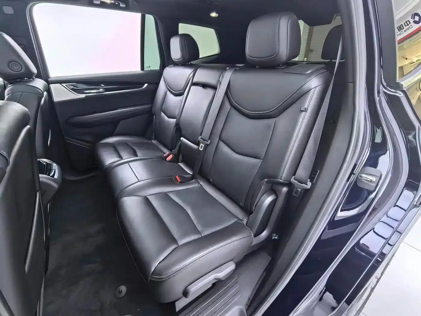 Cadillac XT6 2022 2.0T 7-seater AWD Luxury — миниатюра 14