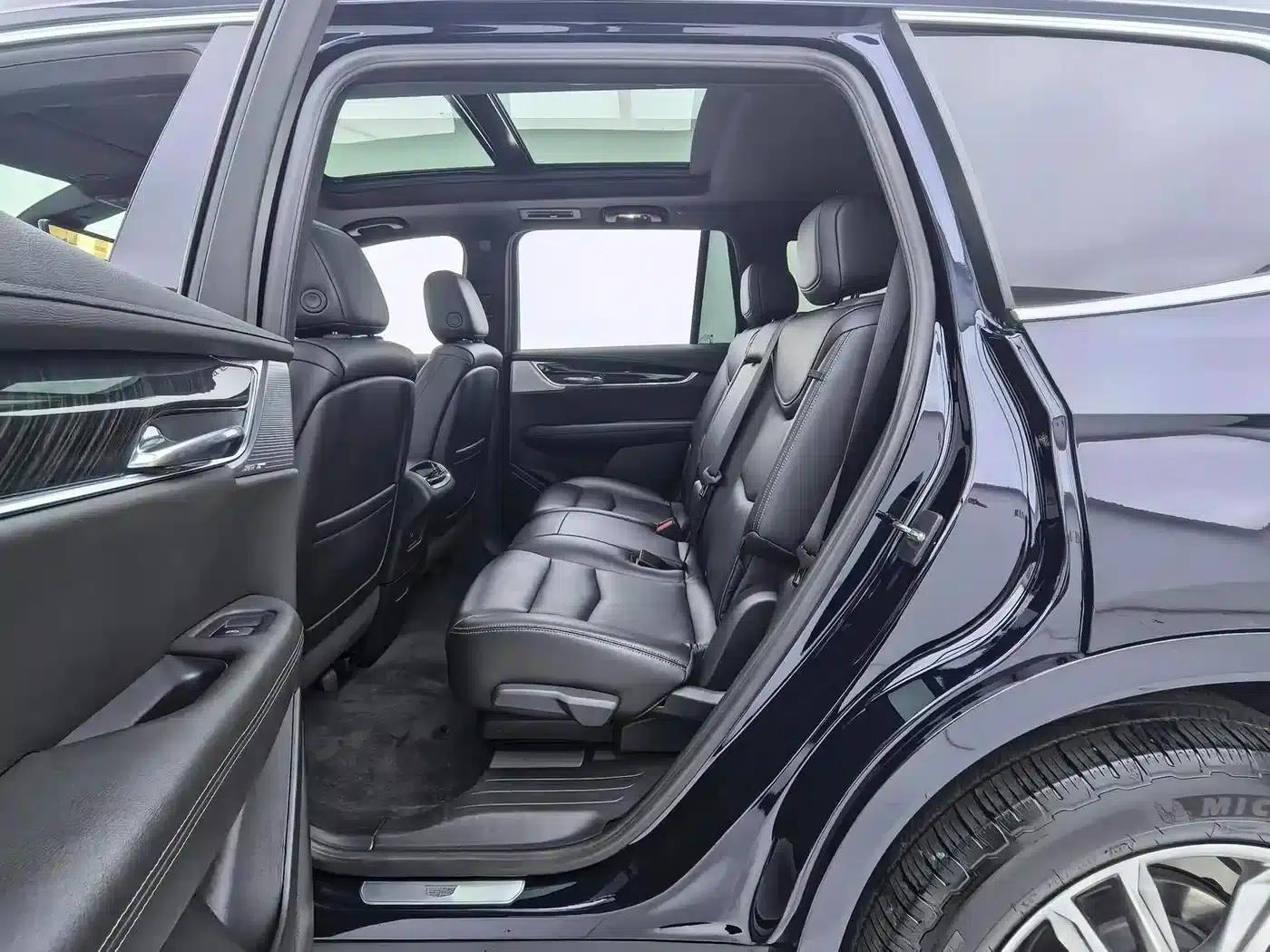 Cadillac XT6 2022 2.0T 7-seater AWD Luxury — миниатюра 20
