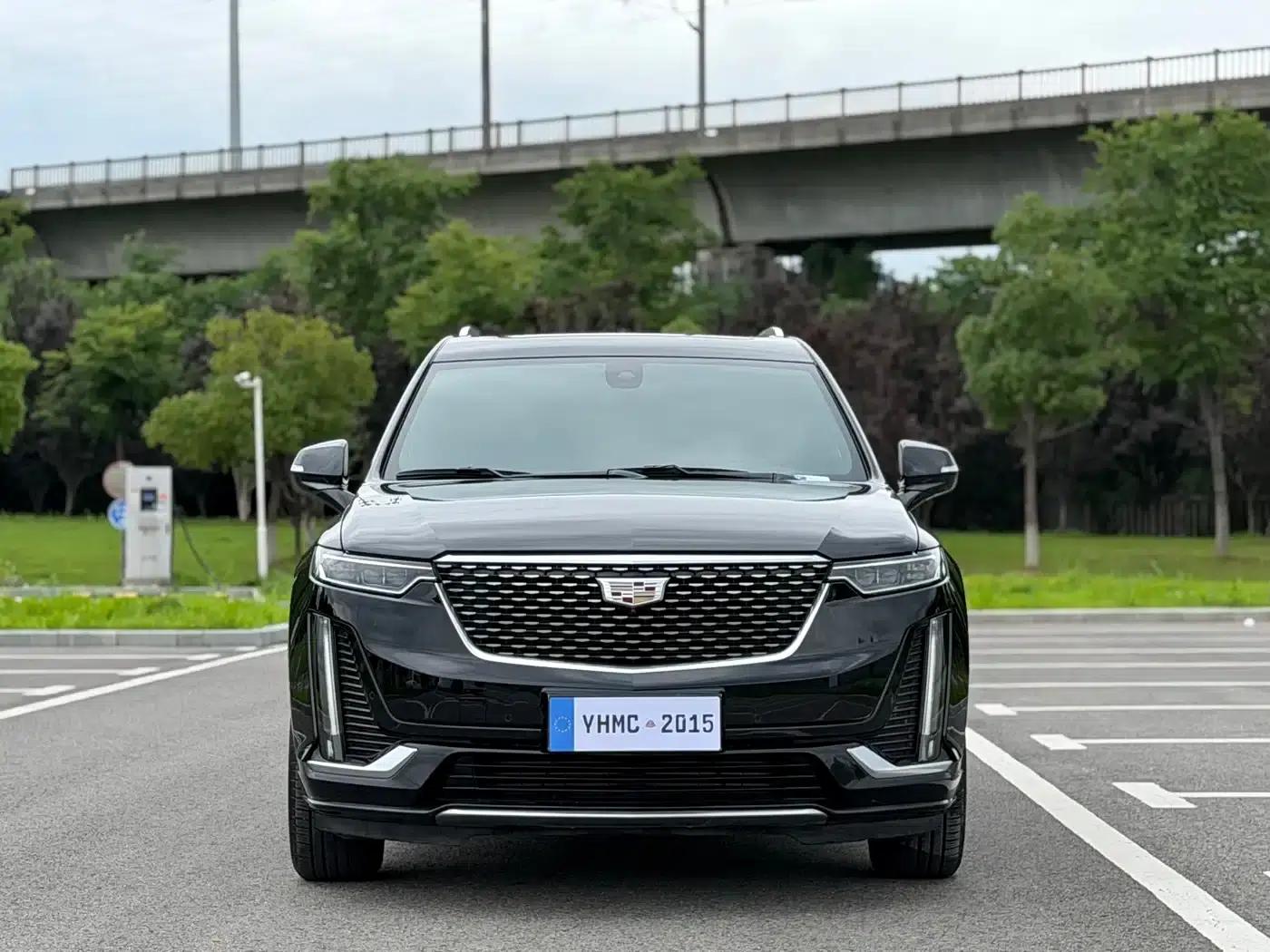 Cadillac XT6 2022 2.0T 7-seater AWD Luxury — миниатюра 2
