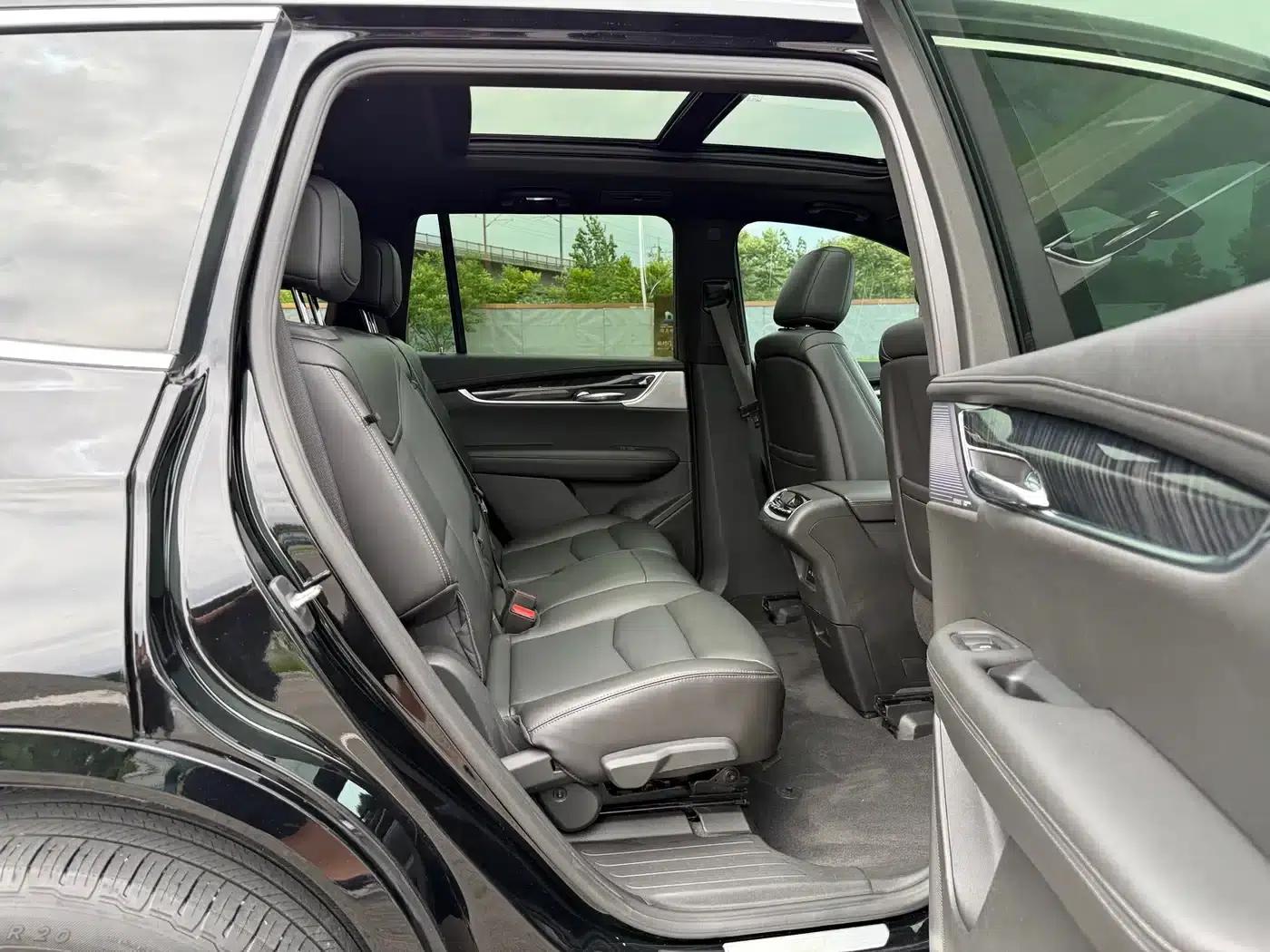 Cadillac XT6 2022 2.0T 7-seater AWD Luxury — миниатюра 16