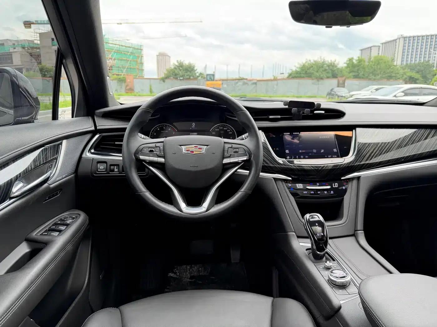 Cadillac XT6 2022 2.0T 7-seater AWD Luxury — миниатюра 8