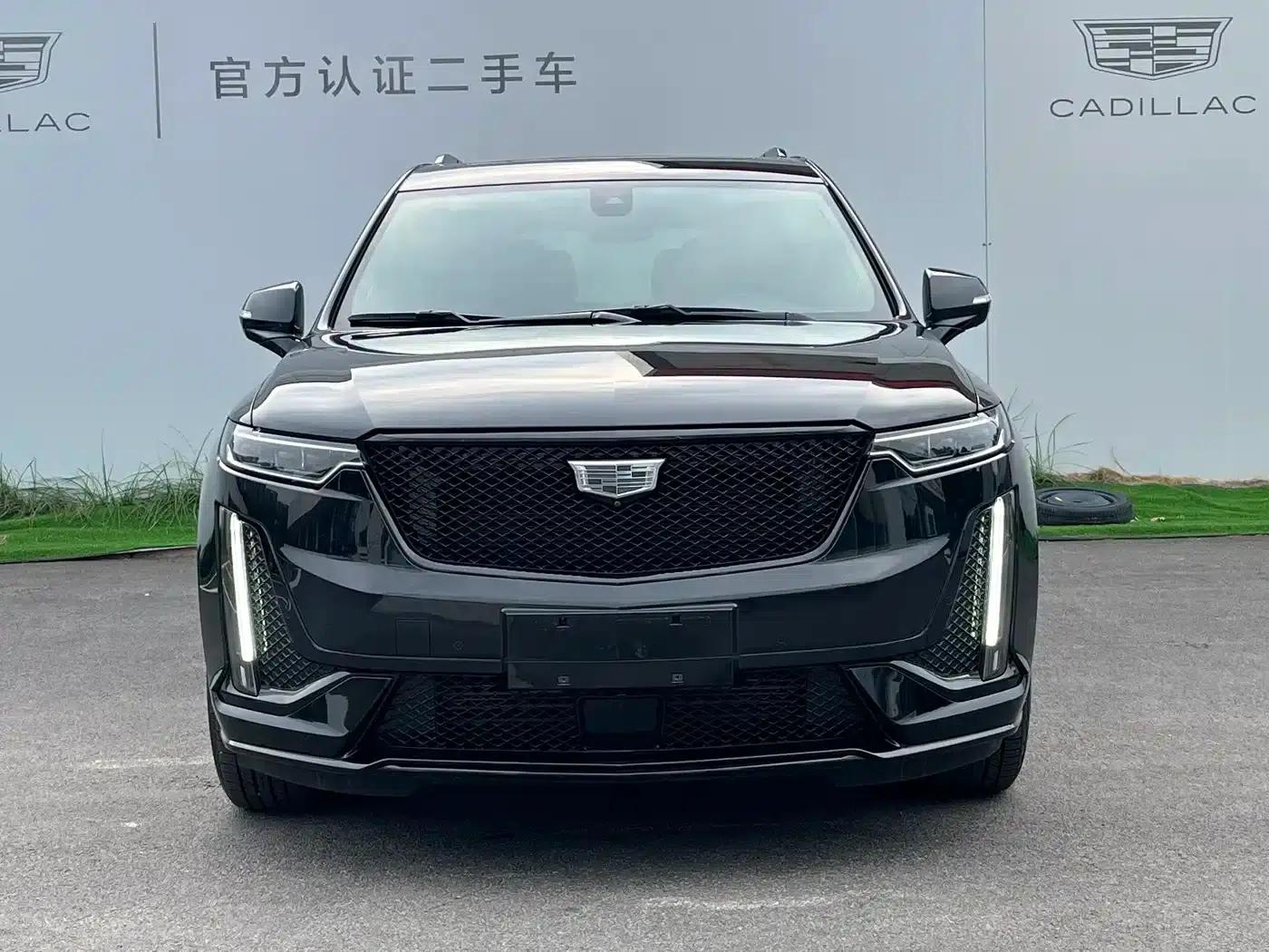 Cadillac XT6 2025 2.0T Six-Seat AWD Premium Executive Black Label Edition — миниатюра 2