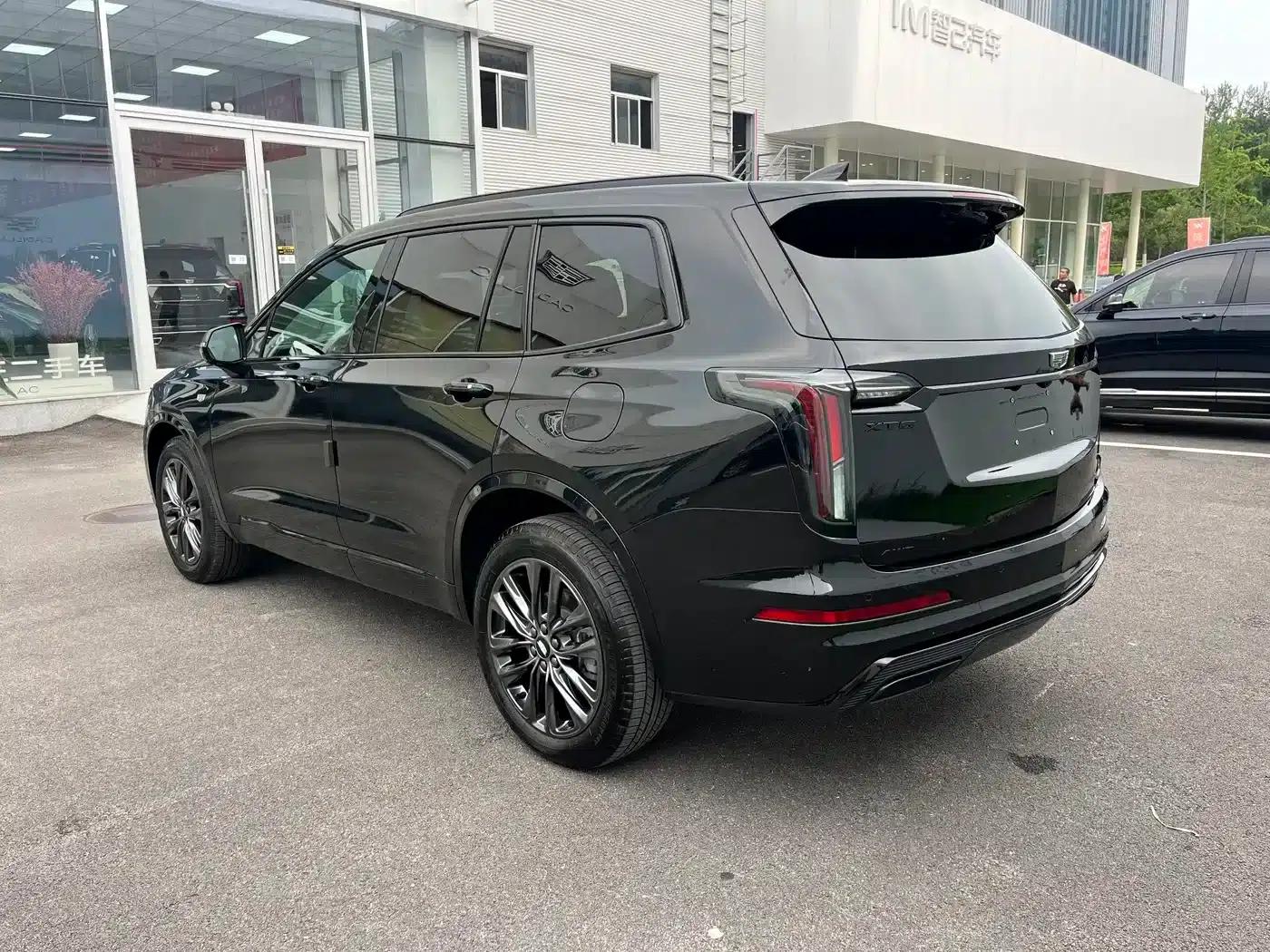 Cadillac XT6 2025 2.0T Six-Seat AWD Premium Executive Black Label Edition — миниатюра 12