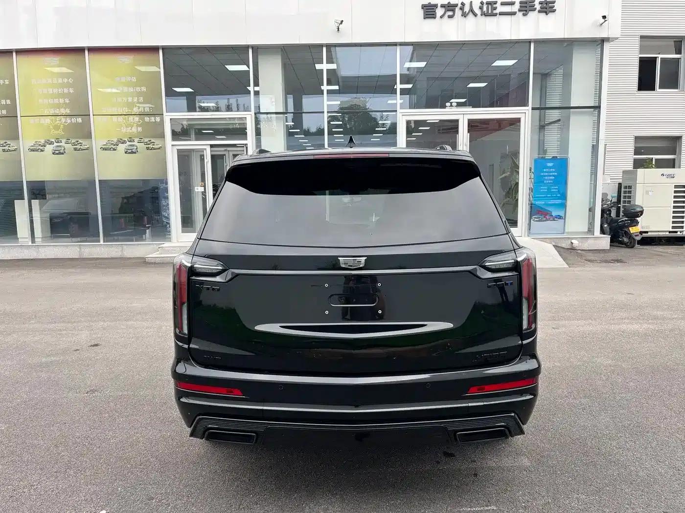Cadillac XT6 2025 2.0T Six-Seat AWD Premium Executive Black Label Edition — миниатюра 13