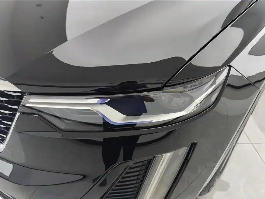 Cadillac XT6 2020 28T Six-Seat Luxury Edition — миниатюра 5