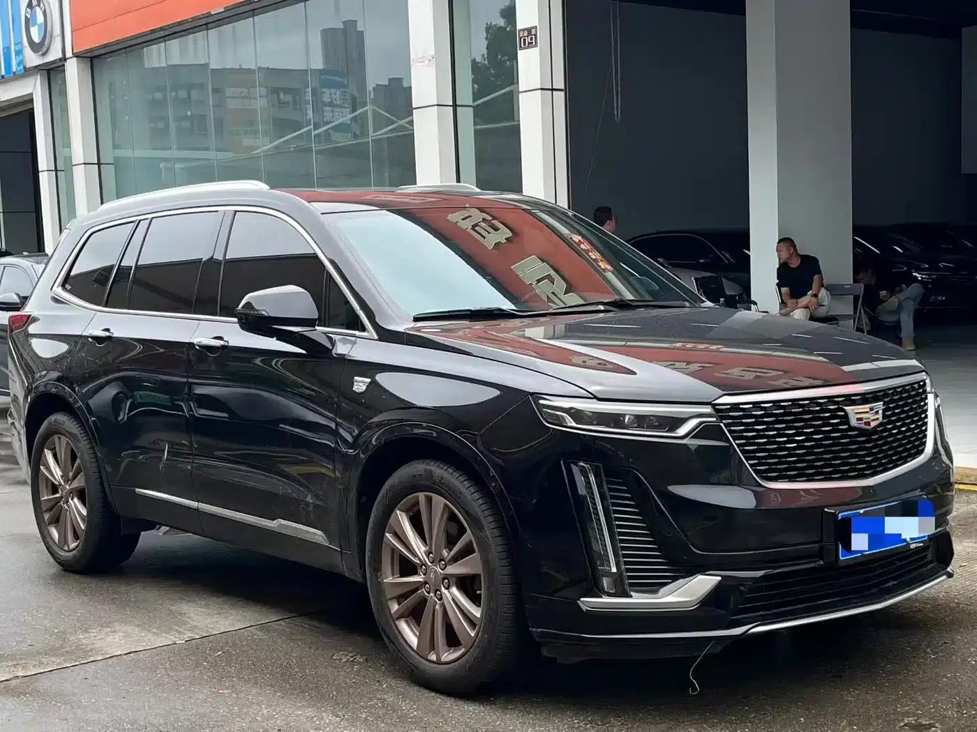 2020 Cadillac XT6 28T Six-Seat Luxury — миниатюра 1