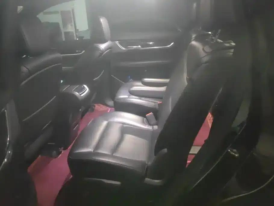 Cadillac XT6 2022 2.0T Six-Seat AWD Luxury — миниатюра 11
