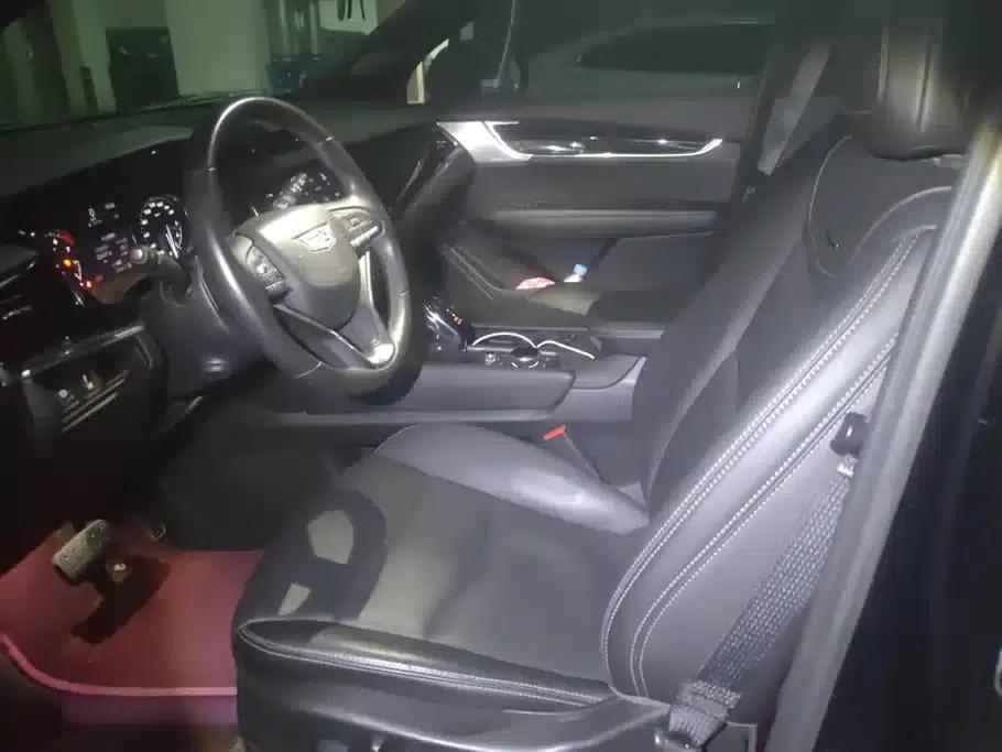 Cadillac XT6 2022 2.0T Six-Seat AWD Luxury — миниатюра 9