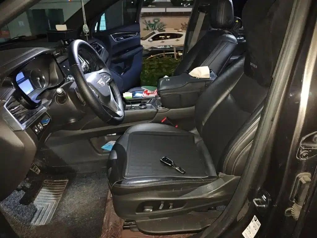 2020 Cadillac XT6 28T Six-Seat Luxury — миниатюра 14