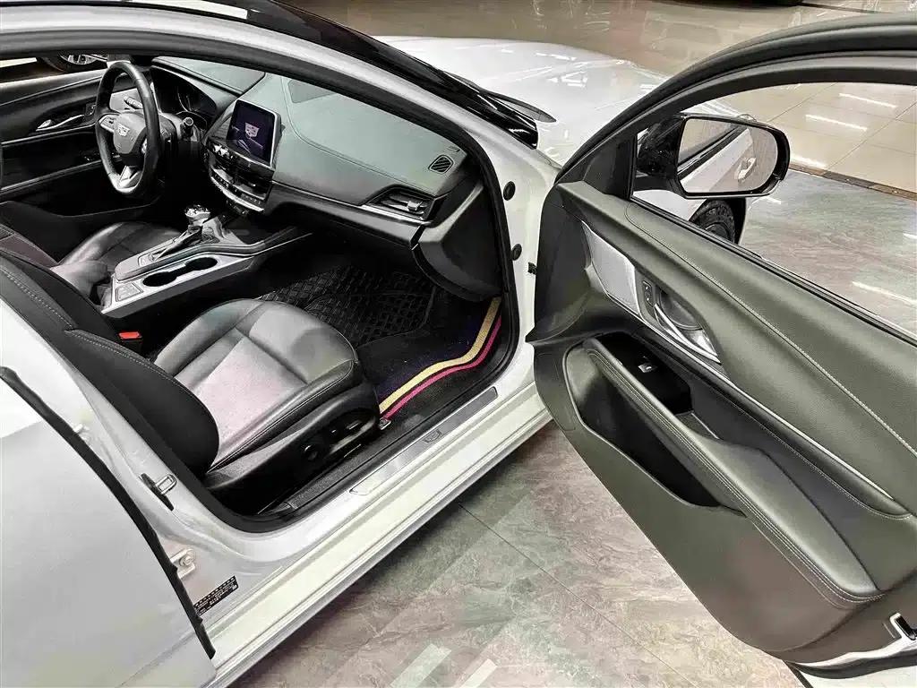 2022 Cadillac CT4 28T Luxury — миниатюра 17