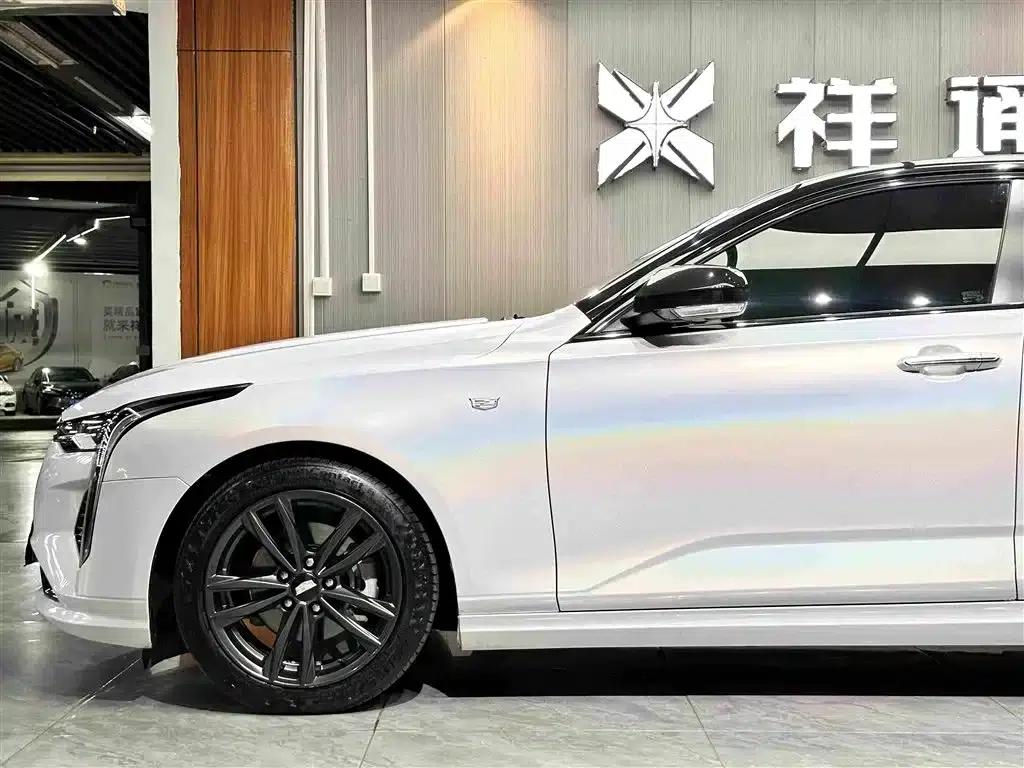 2022 Cadillac CT4 28T Luxury — миниатюра 4