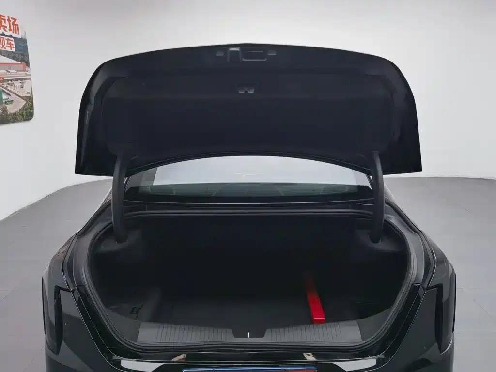 2021 Cadillac CT4 28T Premium — миниатюра 16