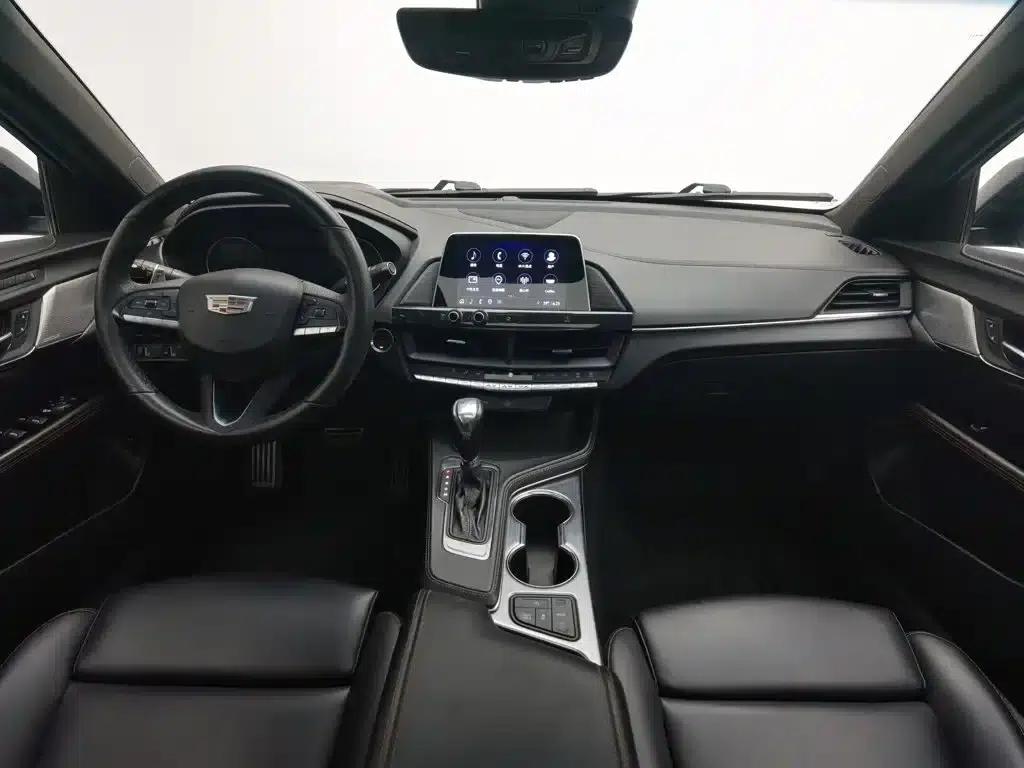 2021 Cadillac CT4 28T Premium — миниатюра 5