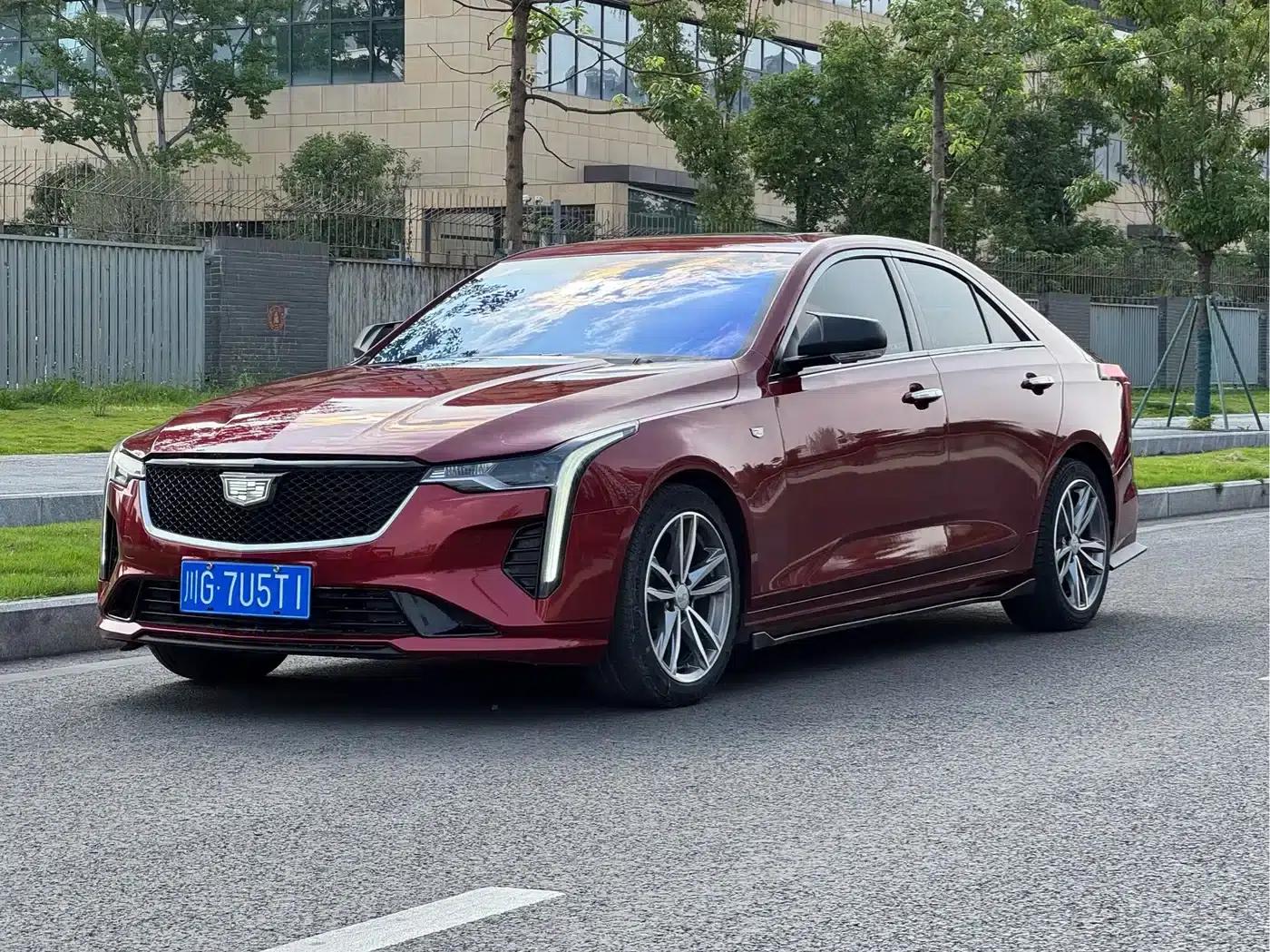 2021 Cadillac CT4 28T Luxury — миниатюра 1