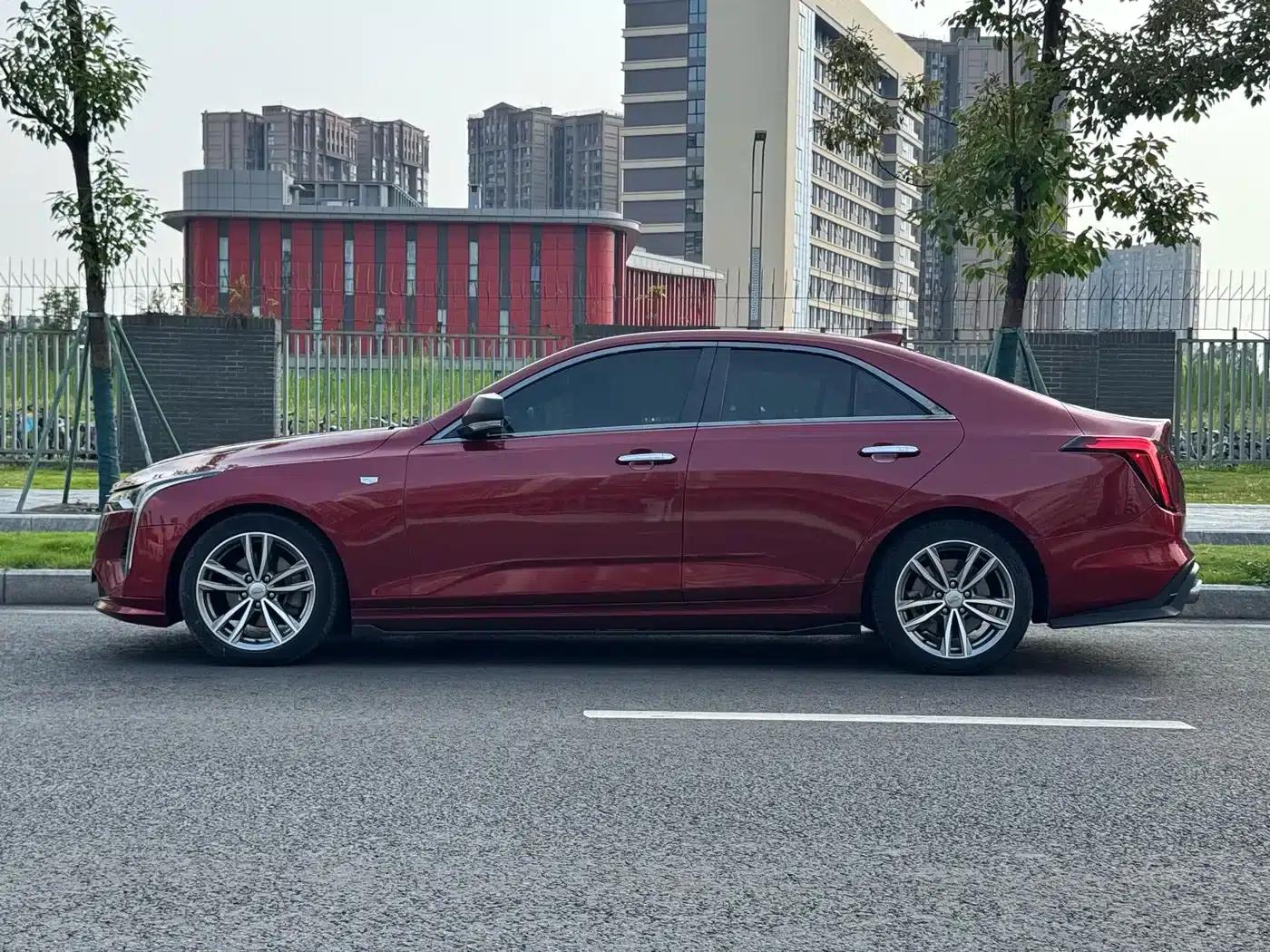 2021 Cadillac CT4 28T Luxury — миниатюра 18