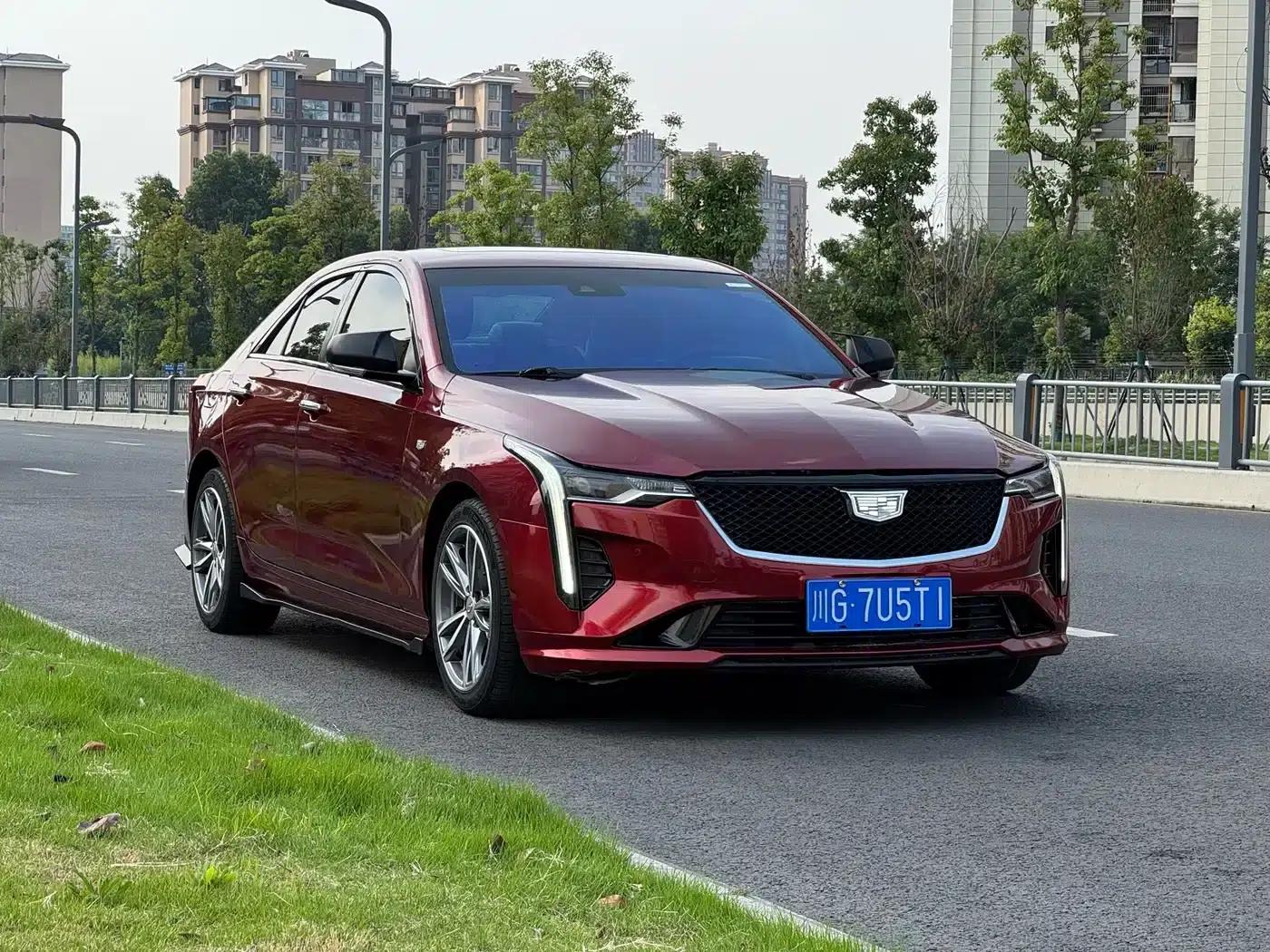 2021 Cadillac CT4 28T Luxury — миниатюра 3