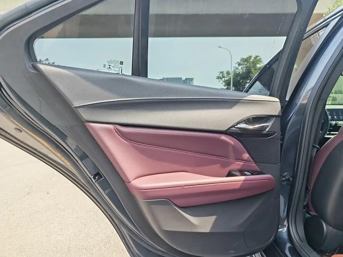 2021 Cadillac CT4 28T Premium — миниатюра 11