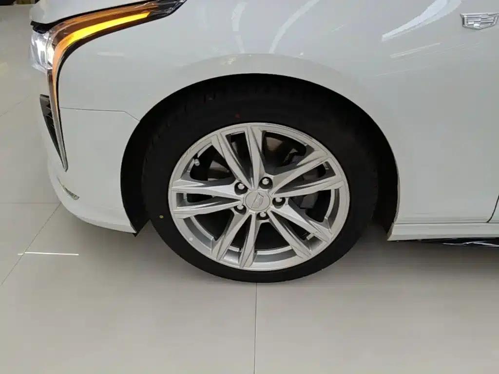 Cadillac CT4 2021 28T Fashion Edition — миниатюра 23