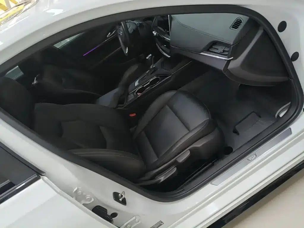 Cadillac CT4 2021 28T Fashion Edition — миниатюра 25