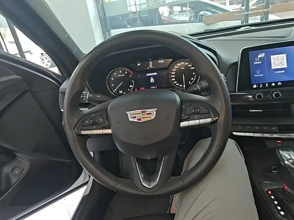 Cadillac CT4 2021 28T Fashion Edition — миниатюра 11