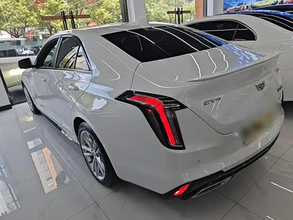 Cadillac CT4 2021 28T Fashion Edition — миниатюра 5