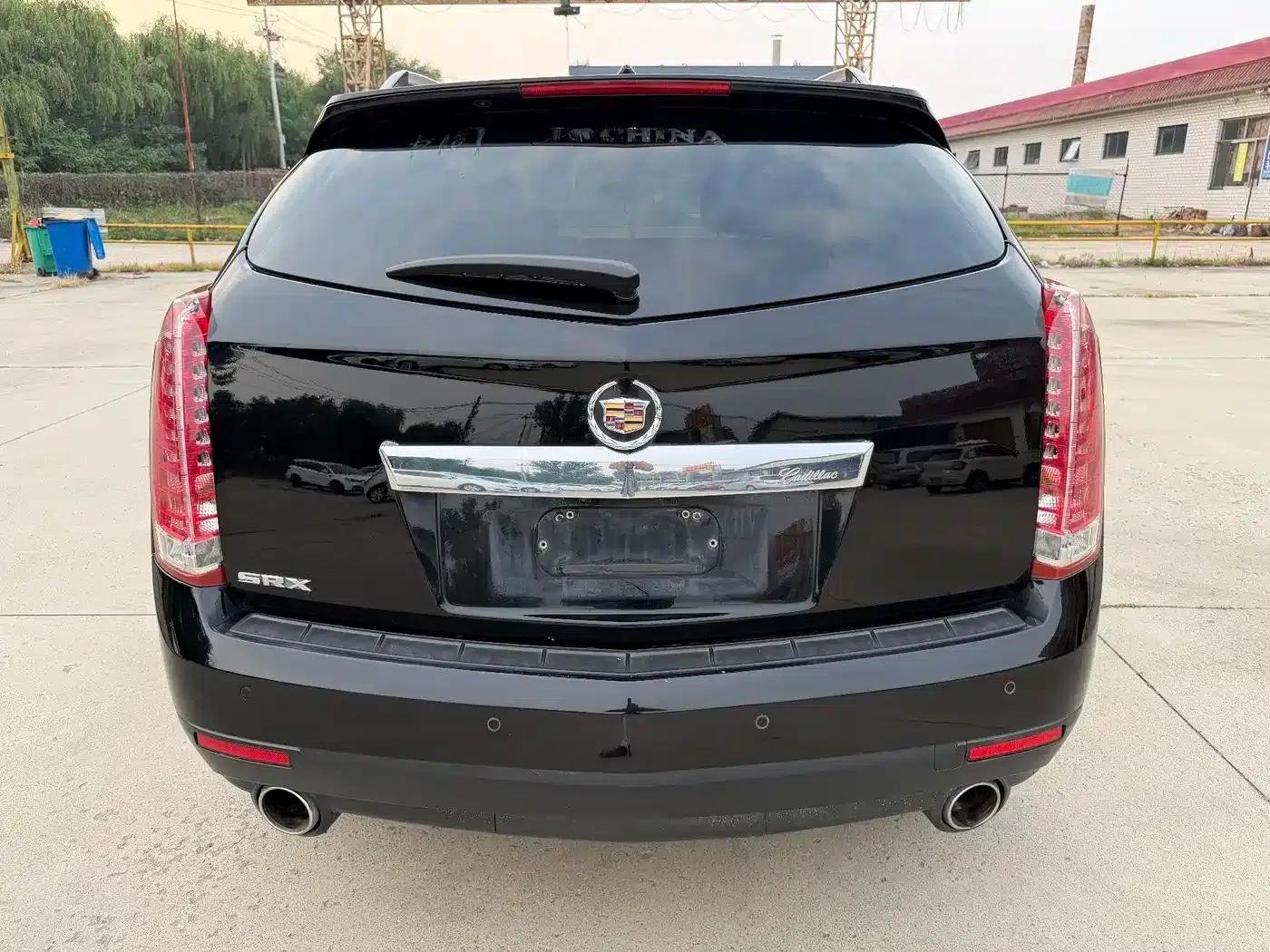2015 Cadillac SRX 3.0L Elite — миниатюра 6