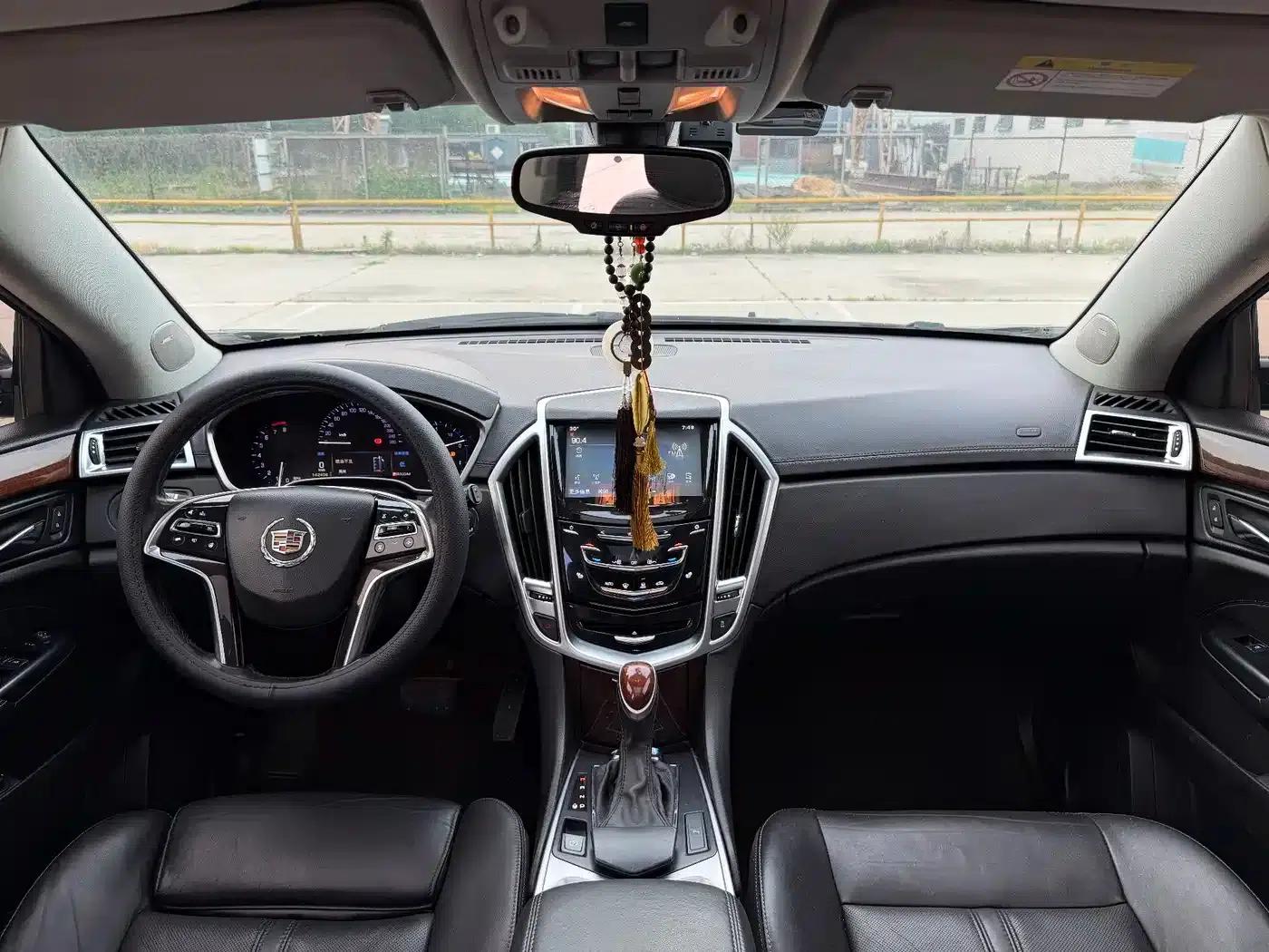 2015 Cadillac SRX 3.0L Elite — миниатюра 9