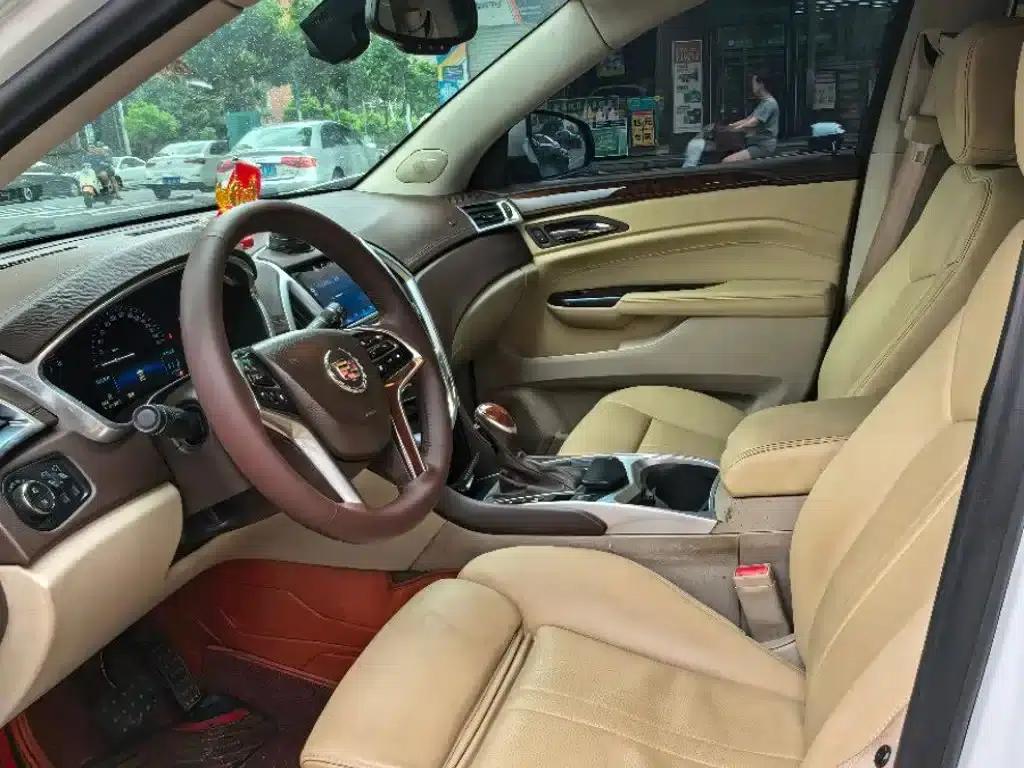 2013 Cadillac SRX 3.0L Luxury — миниатюра 6