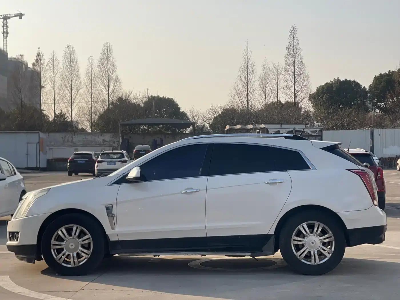 2012 Cadillac SRX 3.0L Luxury — миниатюра 13