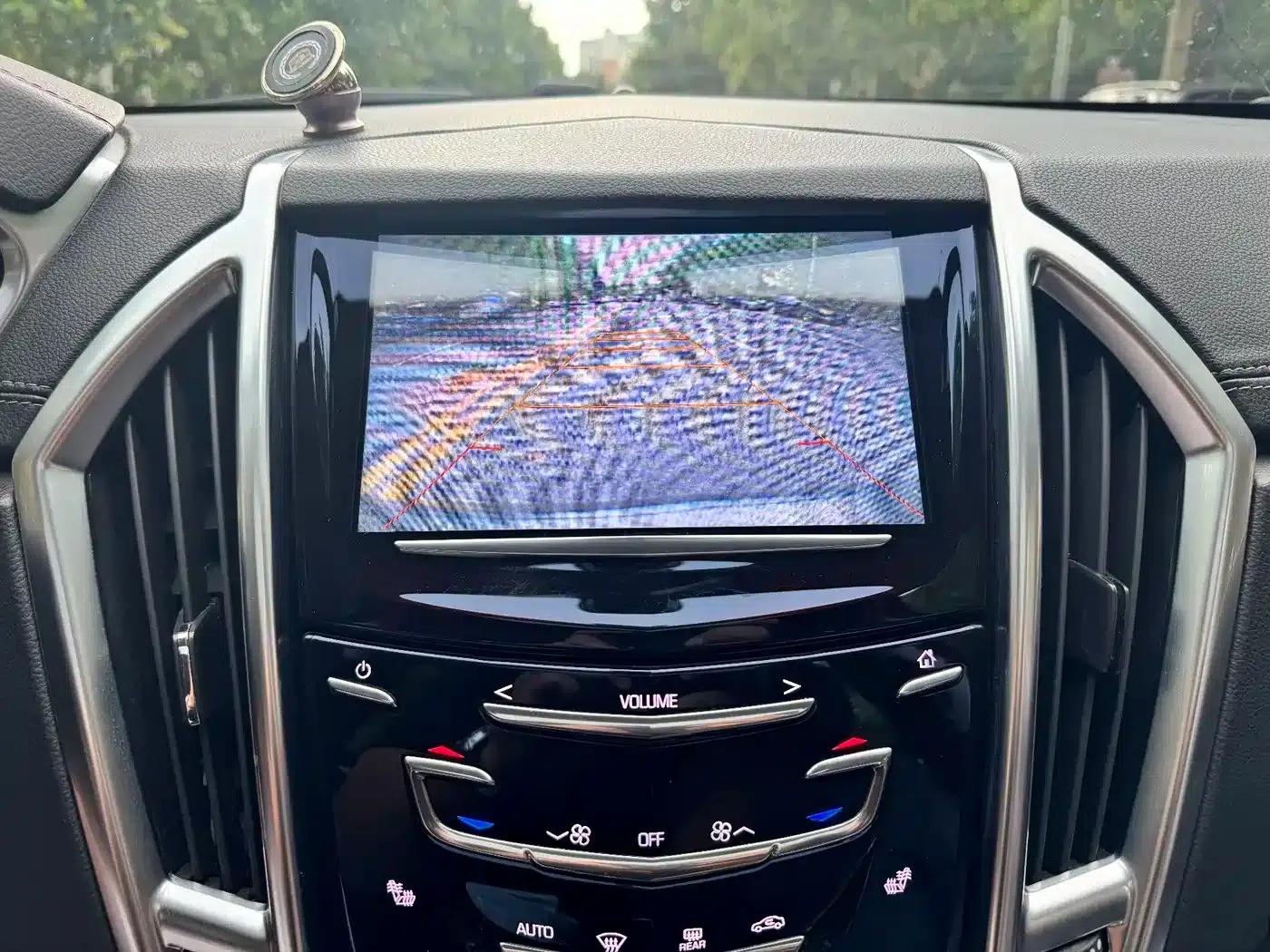 2015 Cadillac SRX 3.0L Elite — миниатюра 14