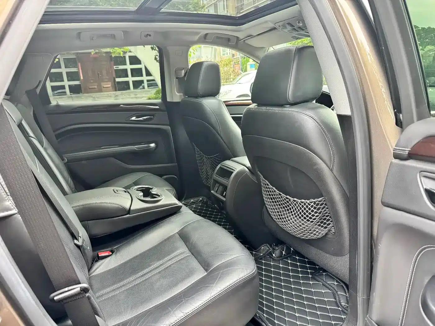 2015 Cadillac SRX 3.0L Elite — миниатюра 20