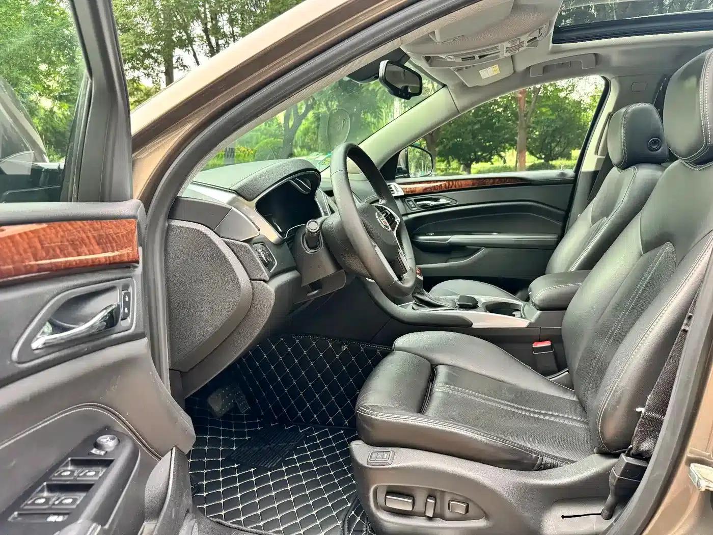 2015 Cadillac SRX 3.0L Elite — миниатюра 22