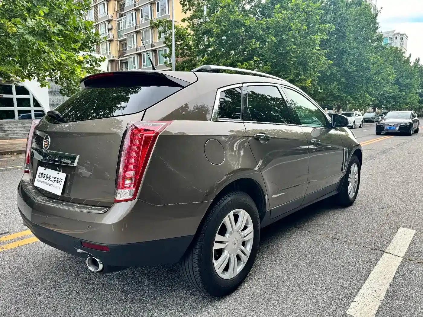 2015 Cadillac SRX 3.0L Elite — миниатюра 7