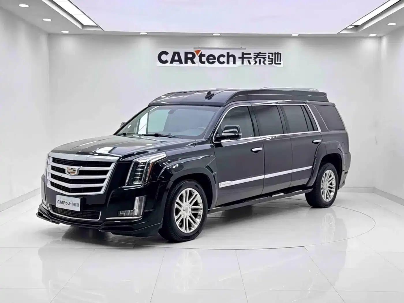 2017 Cadillac Escalade 6.2L US Spec — миниатюра 1