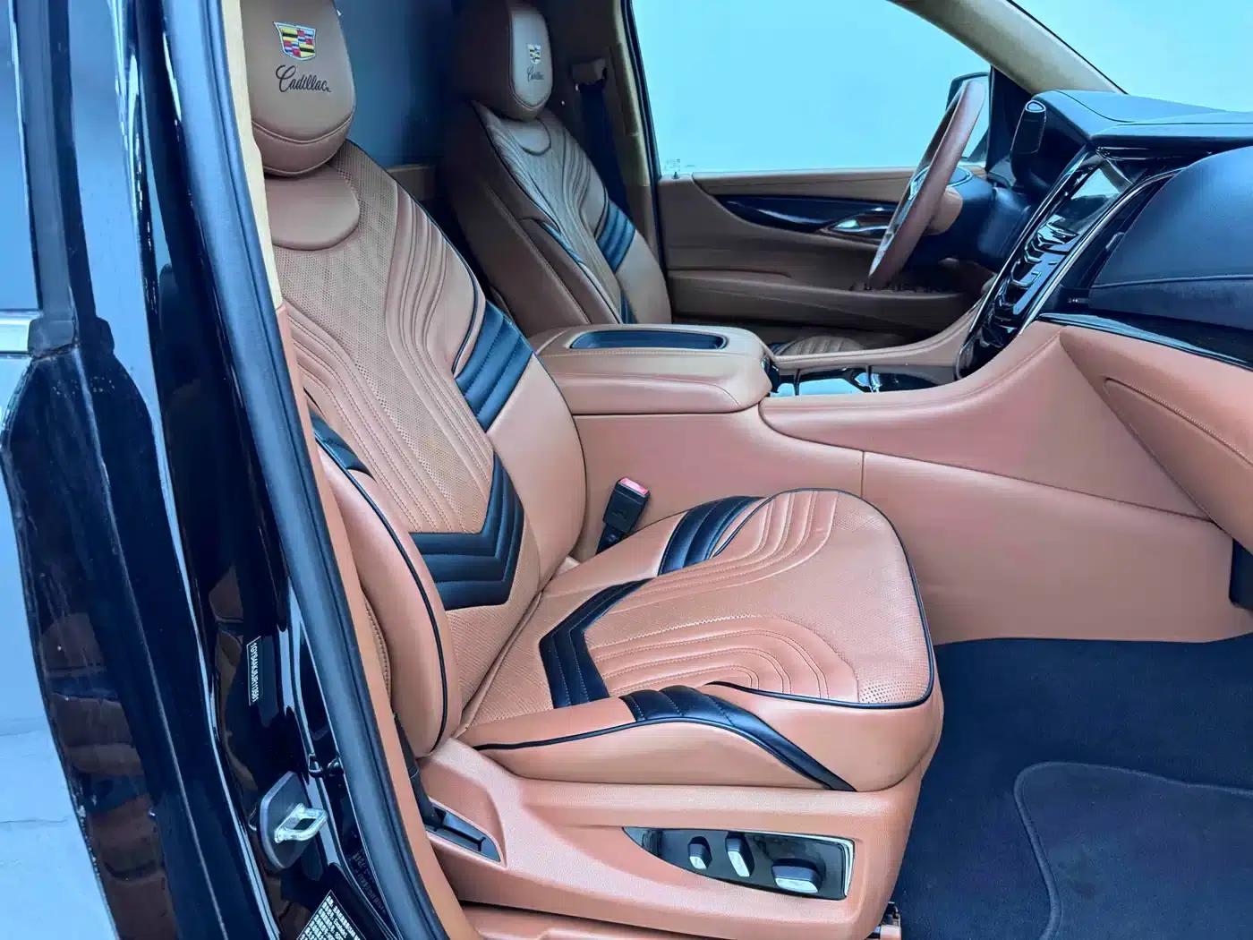 2017 Cadillac Escalade 6.2L US Spec — миниатюра 31