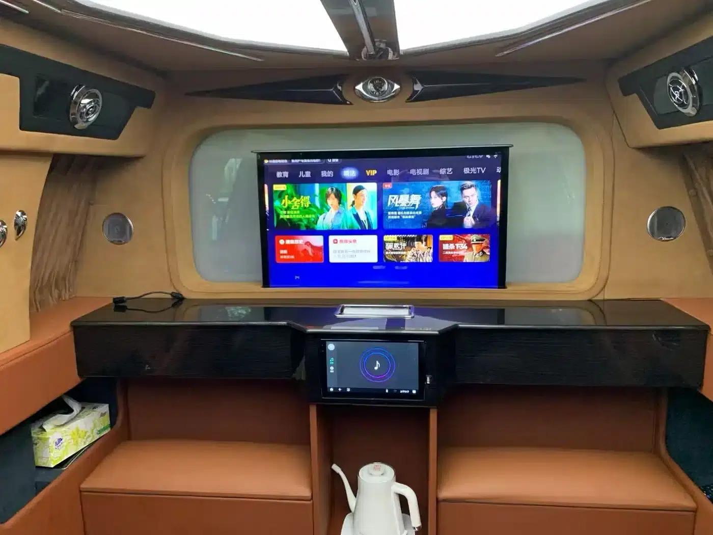 2017 Cadillac Escalade 6.2L US Spec — миниатюра 39