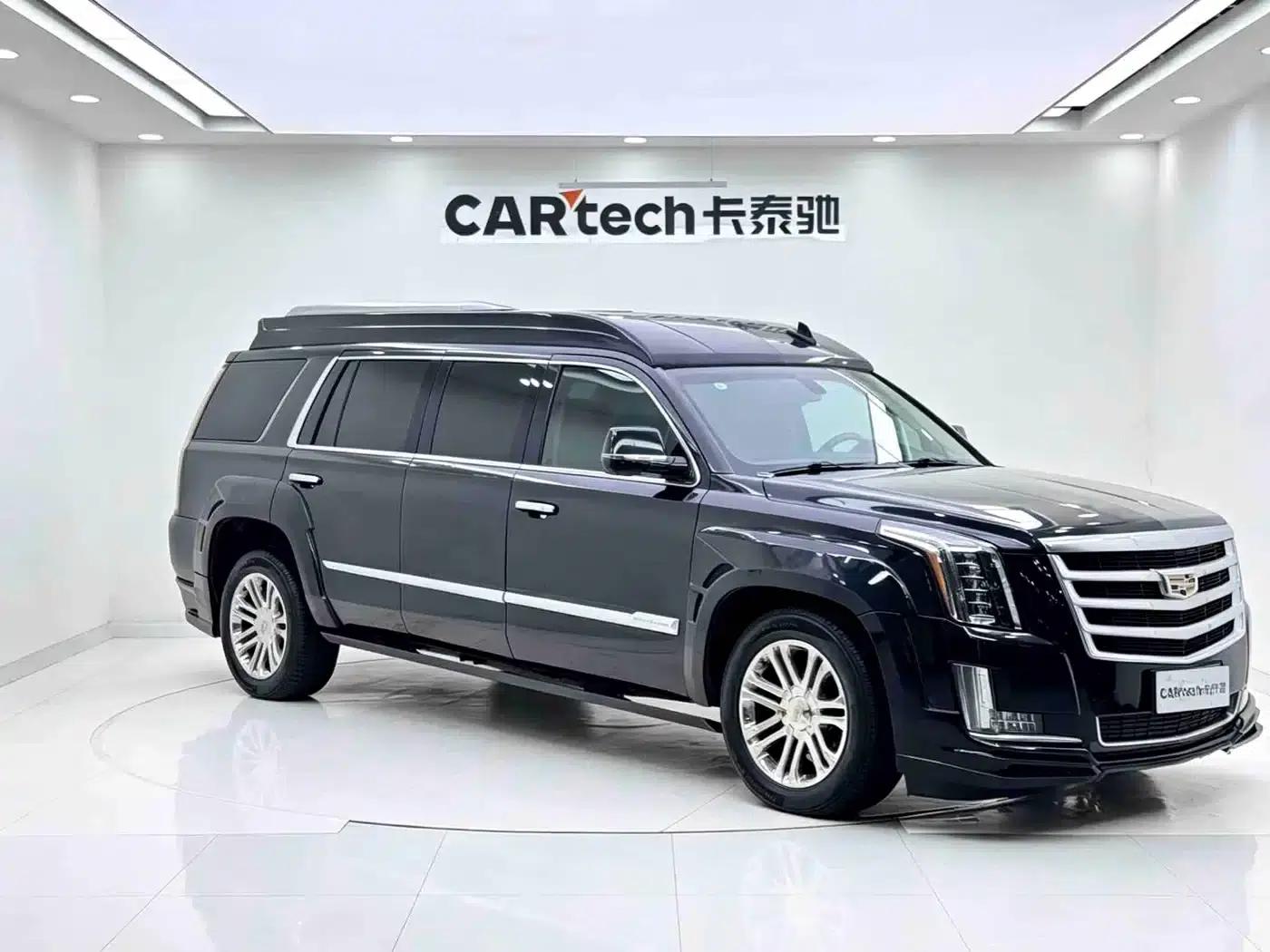 2017 Cadillac Escalade 6.2L US Spec — миниатюра 6