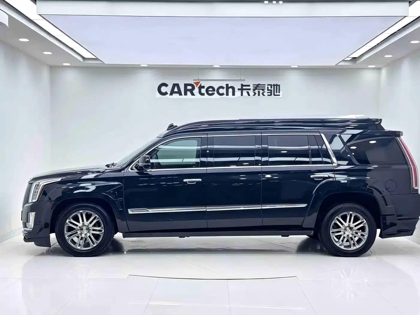 2017 Cadillac Escalade 6.2L US Spec — миниатюра 7