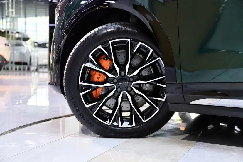 Zeekr 7X 2025 100kWh Long-Range All-Wheel Drive Intelligent Driving Version — миниатюра 13